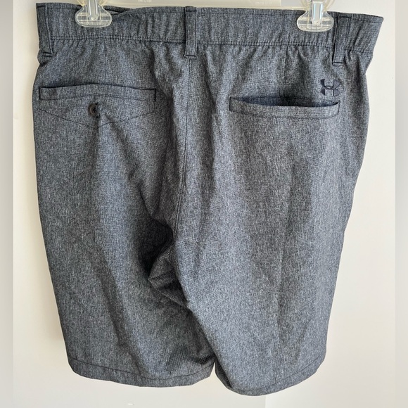 Under armour GOLF shorts! - Picture 2 of 2